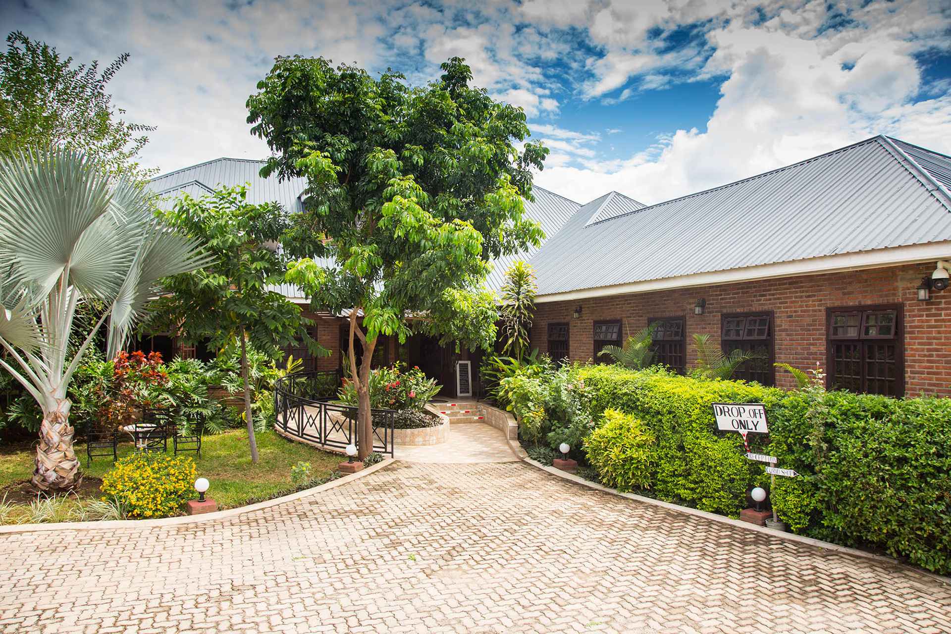Hotel Accommodation Near Kilimanjaro International Airport